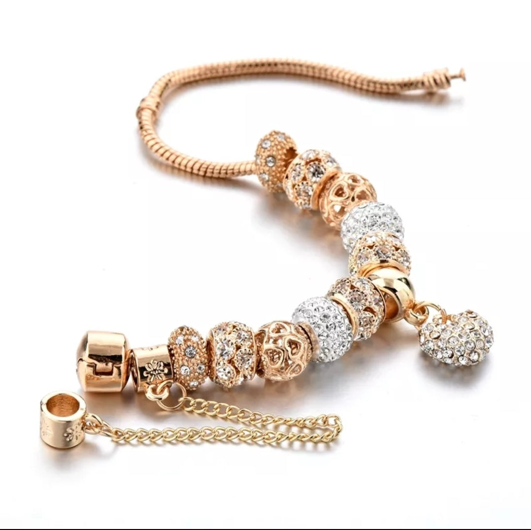 Gold Charm Bracelet with Diamates Ball