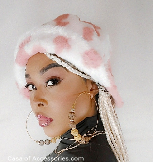 Cowprint Fluffy Bucket Hat - Pink/White