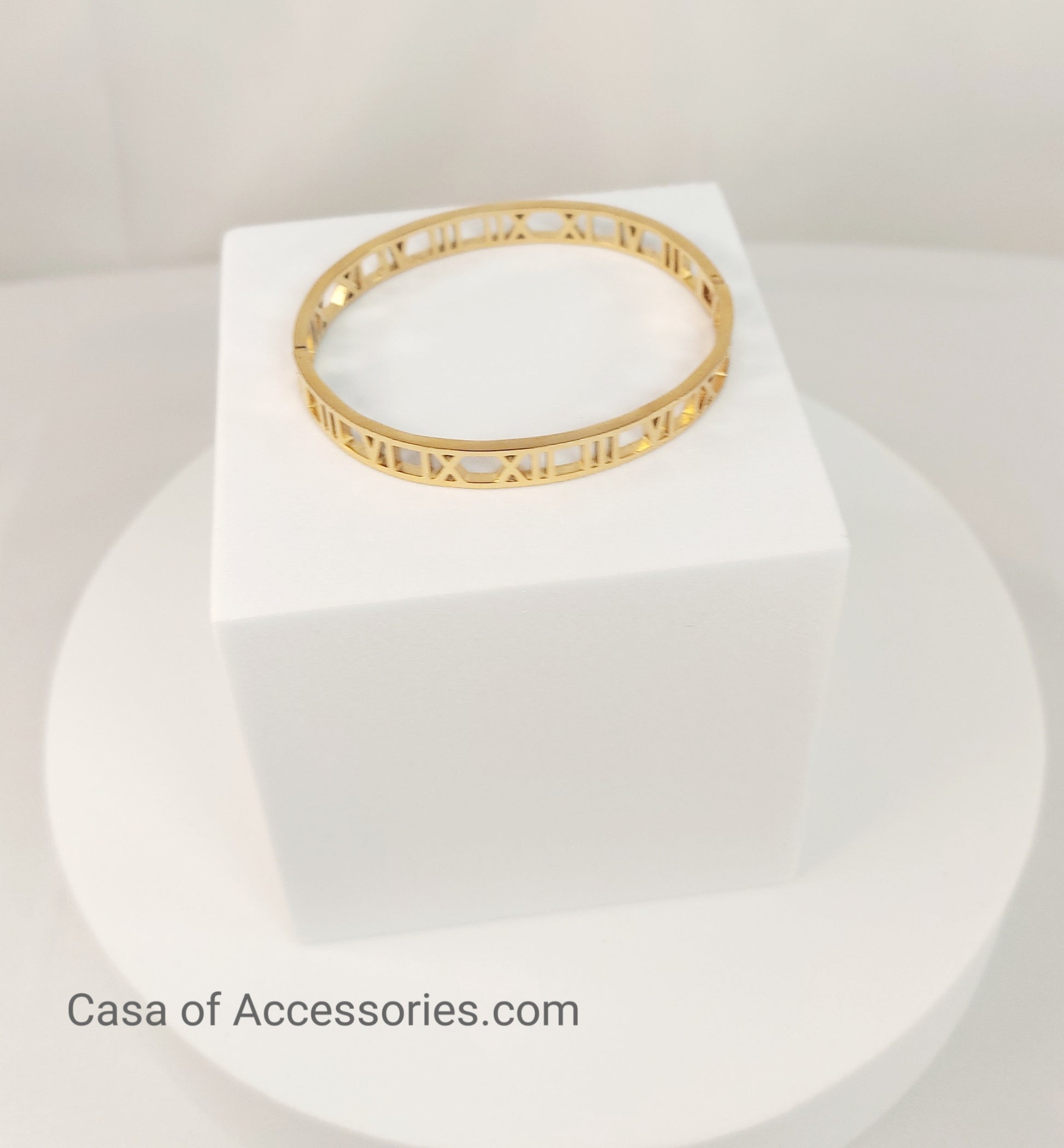 Hollow Gold Roman Numeral Bracelet